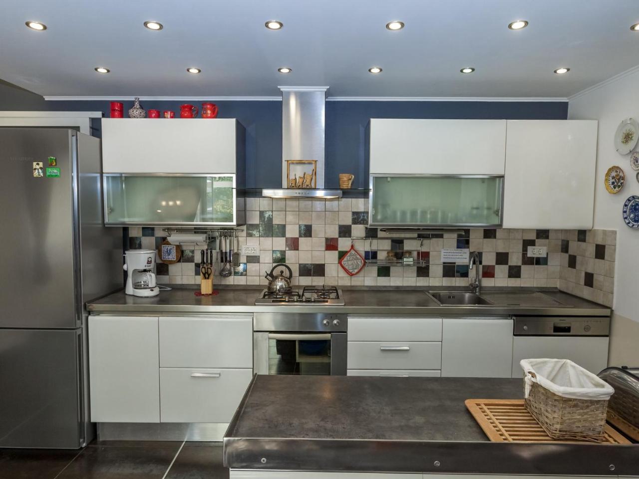 Spacious Holiday Home In Molat With Pool Brgulje Bagian luar foto